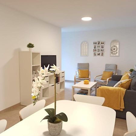 Apartamento Bolboretas Con Parking Privado Ares Exteriör bild