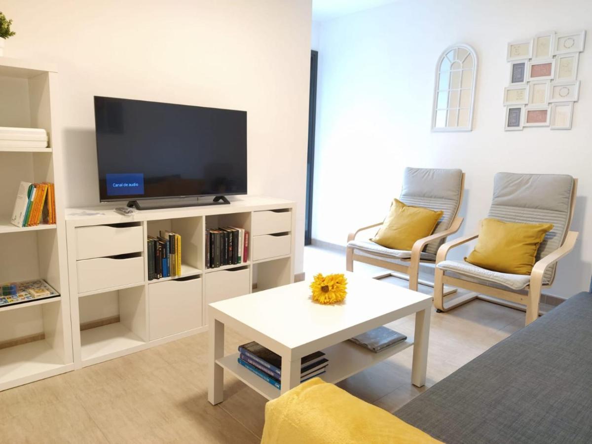 Apartamento Bolboretas Con Parking Privado Ares Exteriör bild