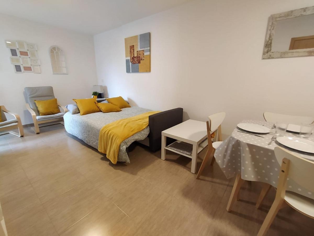 Apartamento Bolboretas Con Parking Privado Ares Exteriör bild