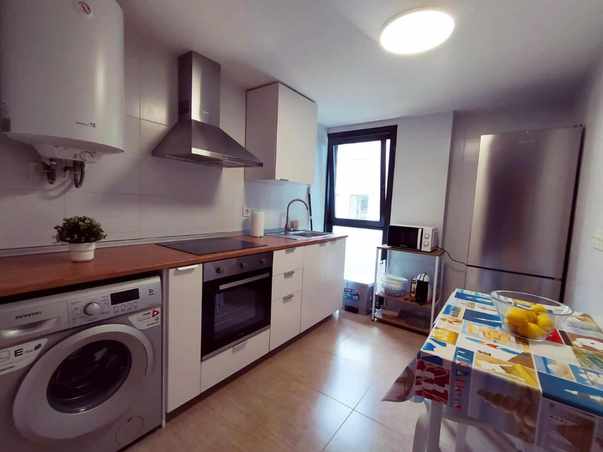Apartamento Bolboretas Con Parking Privado Ares Exteriör bild